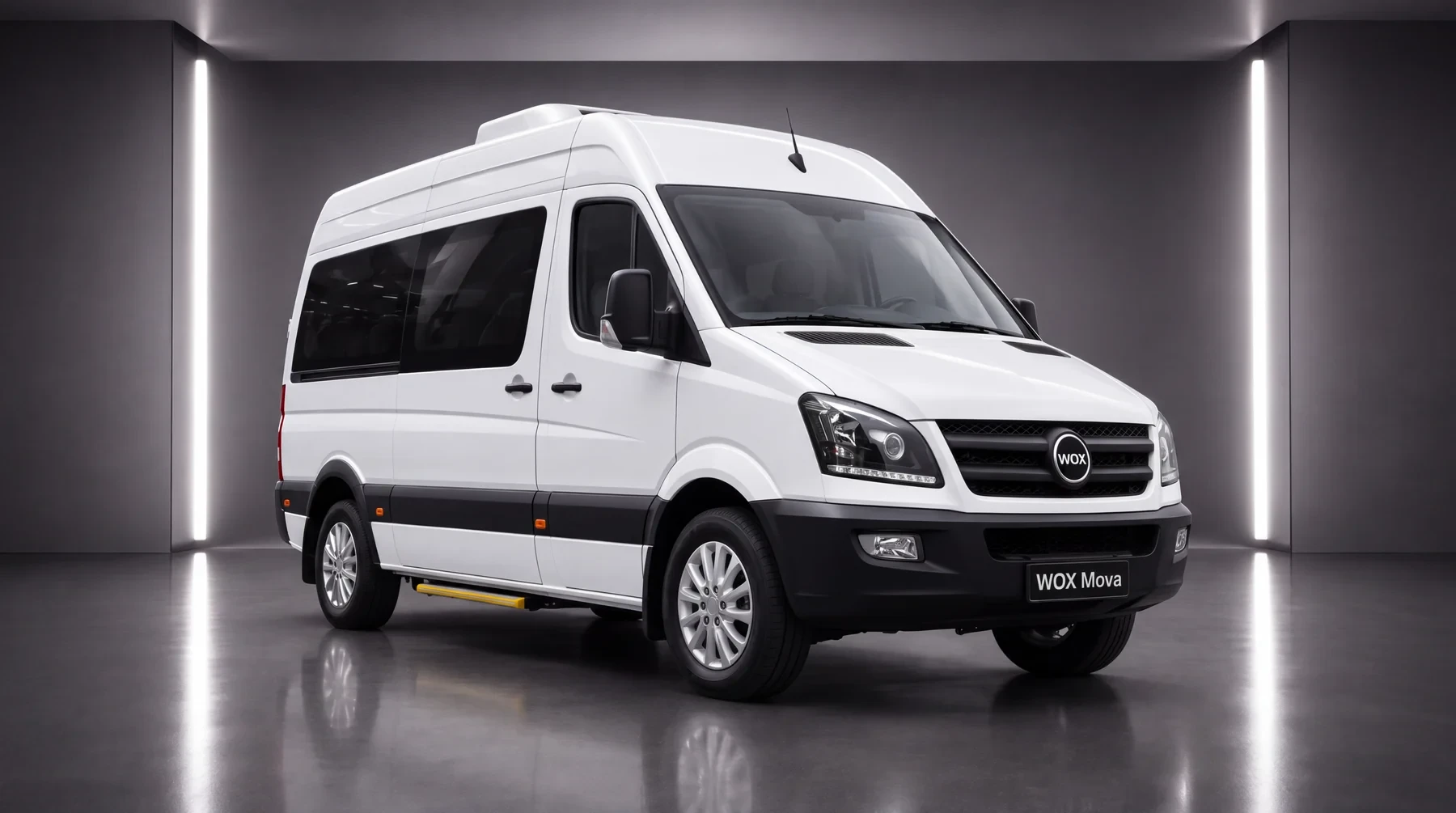 WOX MOVA Diesel Minibus — studio view