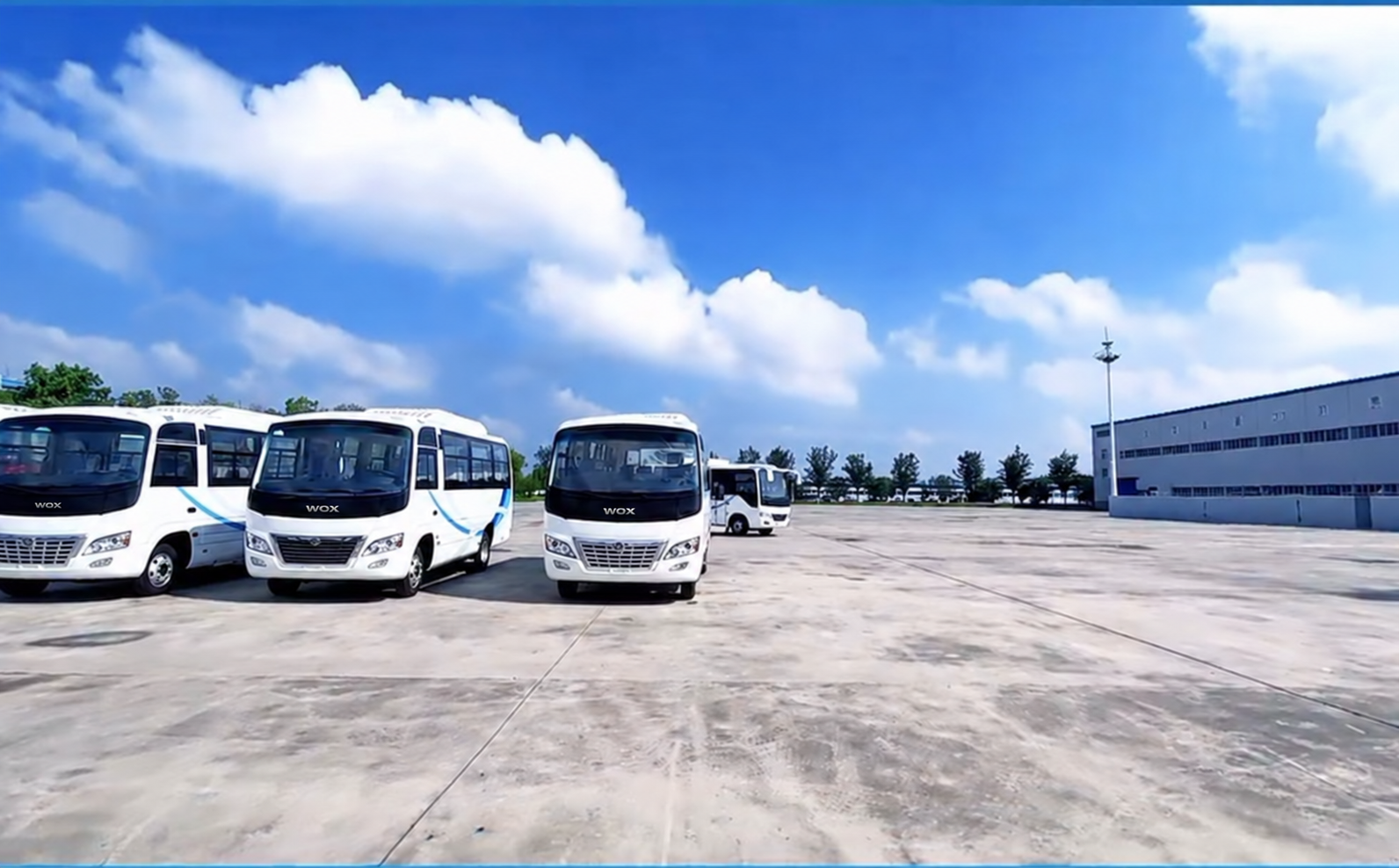 WOX-branded 6.3 m medium buses — Ghana fleet reference configuration